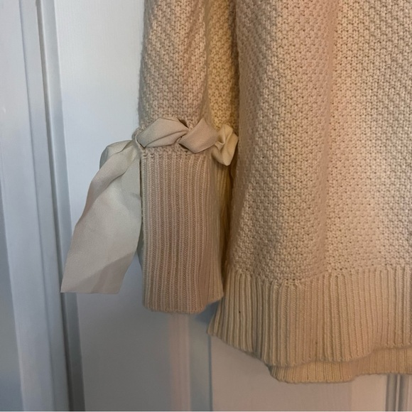 Talbots Cream Textured‎ Blouse with Ribbon Accents - Picture 3 of 5